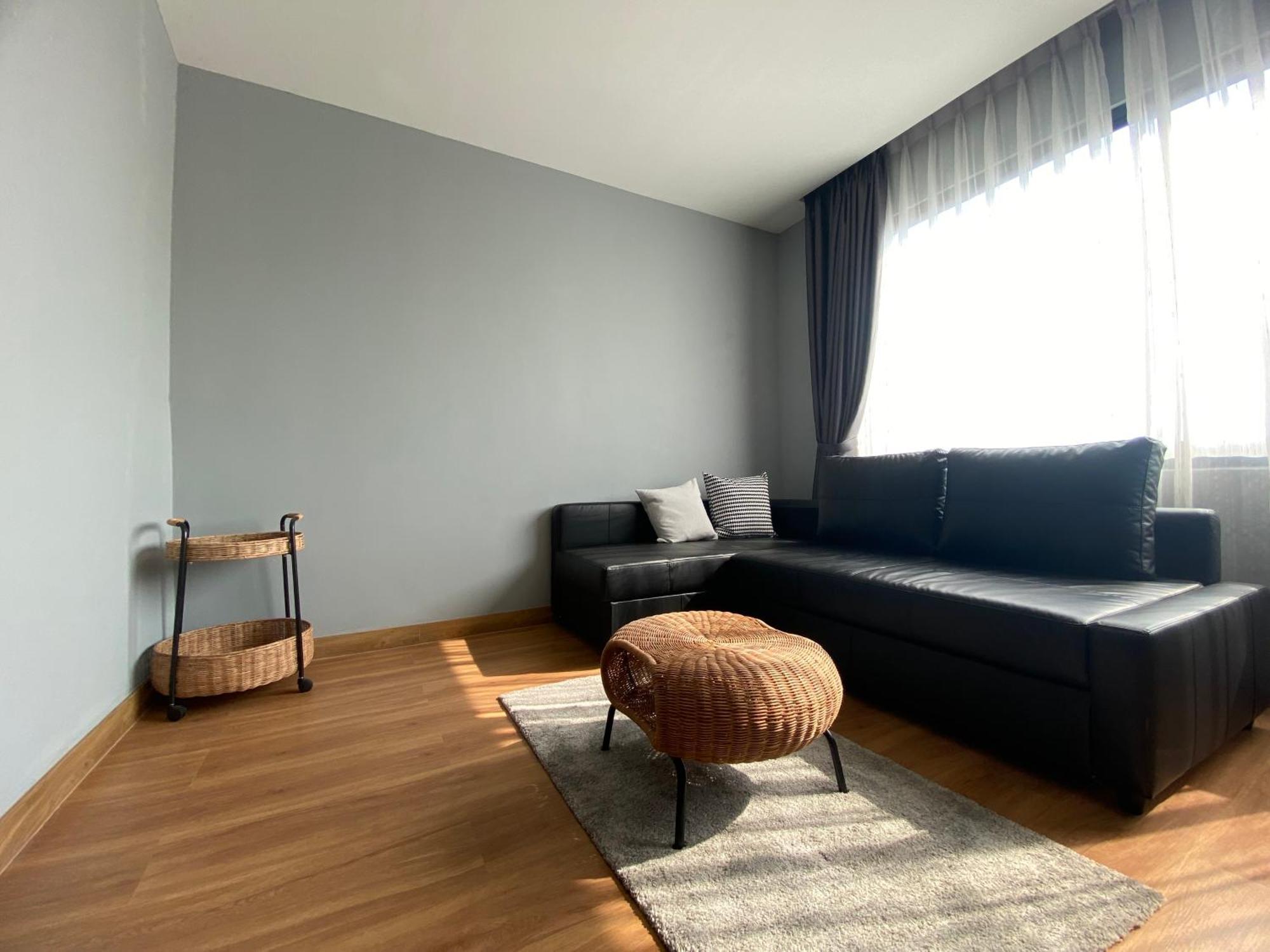 Bb Hotel Саванакет Екстериор снимка